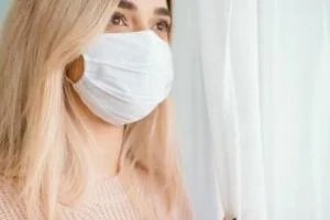 نگهداری بیمار کرونا