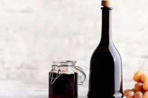 تمیز کردن لکه سرکه