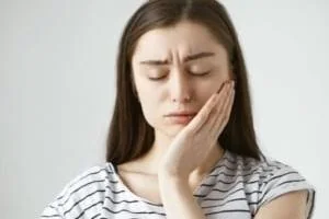 درد ریشه دندان