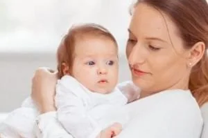کم بودن شیر مادر