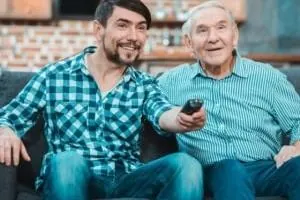 تماشای زیاد تلویزیون 