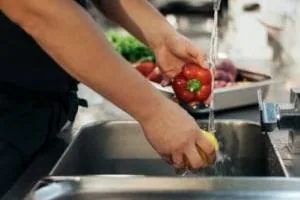 شستشوی سبزیجات