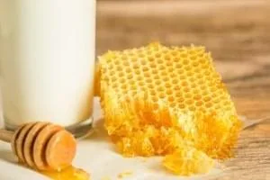 شیر و عسل