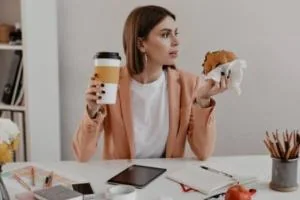 ساعت ناهار