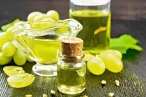 خواص روغن هسته انگور