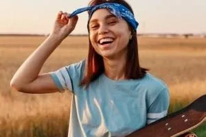 شخصیت شناسی خنده