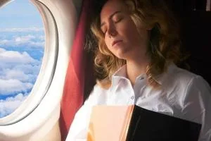 خواب راحت در هواپیما