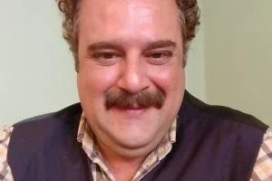 هومن برق نورد