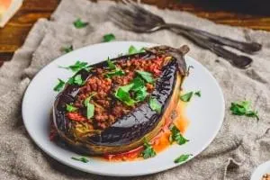 غذا با رب انار