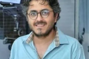 خیام وقار کاشانی