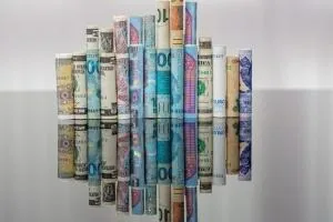 قوی ترین پول دنیا