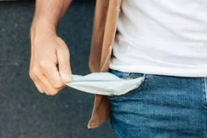 دلیل بی پولی