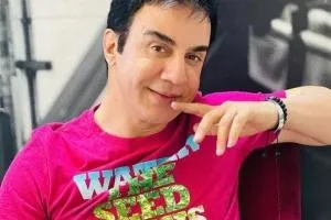 بازگشت معین به ایران