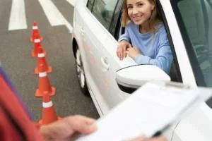 آزمون عملی رانندگی