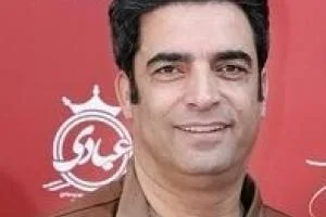 منوچهر هادی 