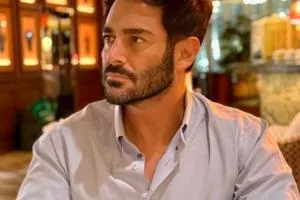 محمدرضا گلزار