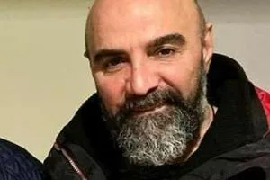 مهران مهام