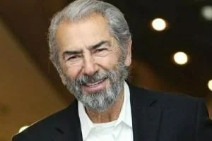 فرامرز قریبیان