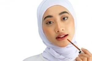 حکم آرایش زنان