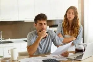 اشتباهات مالی