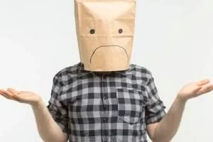 اعتماد به نفس پایین