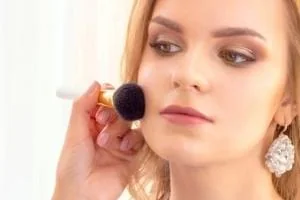 رژگونه 