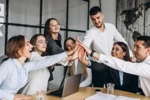 افزایش خلاقیت کارکنان