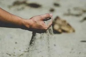 ضرب المثل خاک بر سر