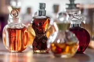عطر زنانه