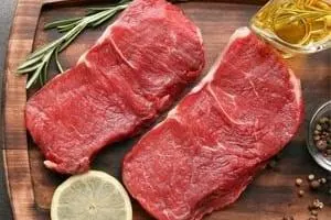 گوشت قرمز بخوریم یا نخوریم؟