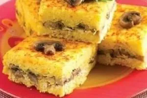 ته چین مرغ و قارچ