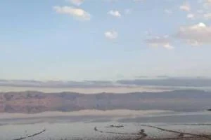 دریاچه پریشان