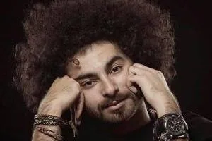 هومن شاهی