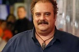 هومن برق نورد