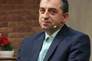 دکتر مهدی زارع