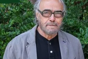 تولد اکبر زنجانپور