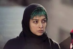آناهیتا درگاهی در ممنوعه
