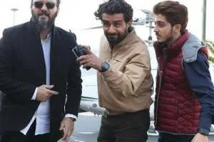 بازیگران سریال گاندو