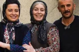 بازیگران فیلم درخونگاه