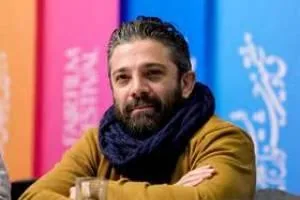 هومن کیایی