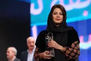 طناز طباطبایی