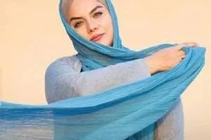 نرگس آبیار