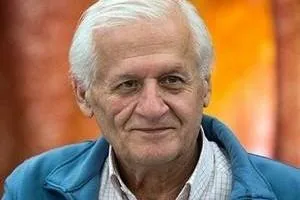 اکبر عالمی