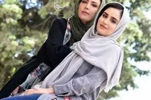 هانیه غلامی و مادرش