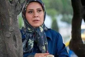 فلورا سام