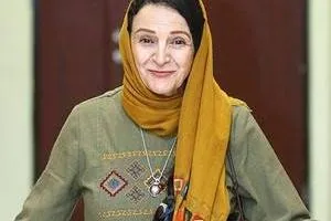 گلاب آدینه