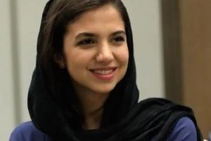 سارا خادم الشریعه