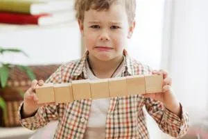دعوای کودک سر وسایل