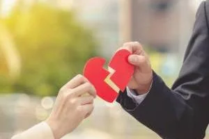 طلاق گرفتن از روح 