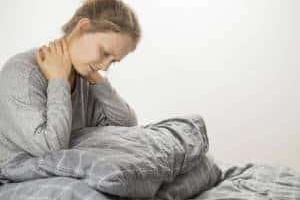 ماساژ کمر و گردن